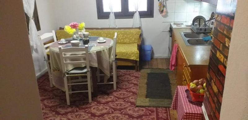 Elena'S Villa Chrysomilea ภายนอก รูปภาพ